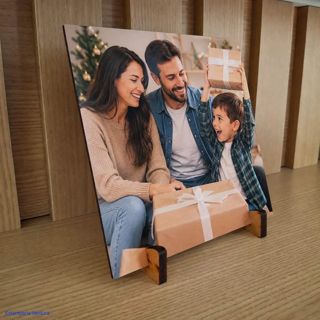 Quadro de Mesa Personalizado 15x15cm em MDF com Suporte — Sua Foto Impressa